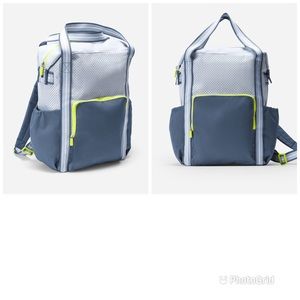 Thirty-One Day Away Backpack Embroidery Endless Sunshine soft Blue colorblock